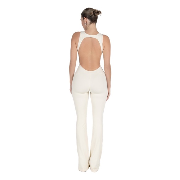 Backless Flare Davis Active Jumpsuit M/L - Picture 1 of 4